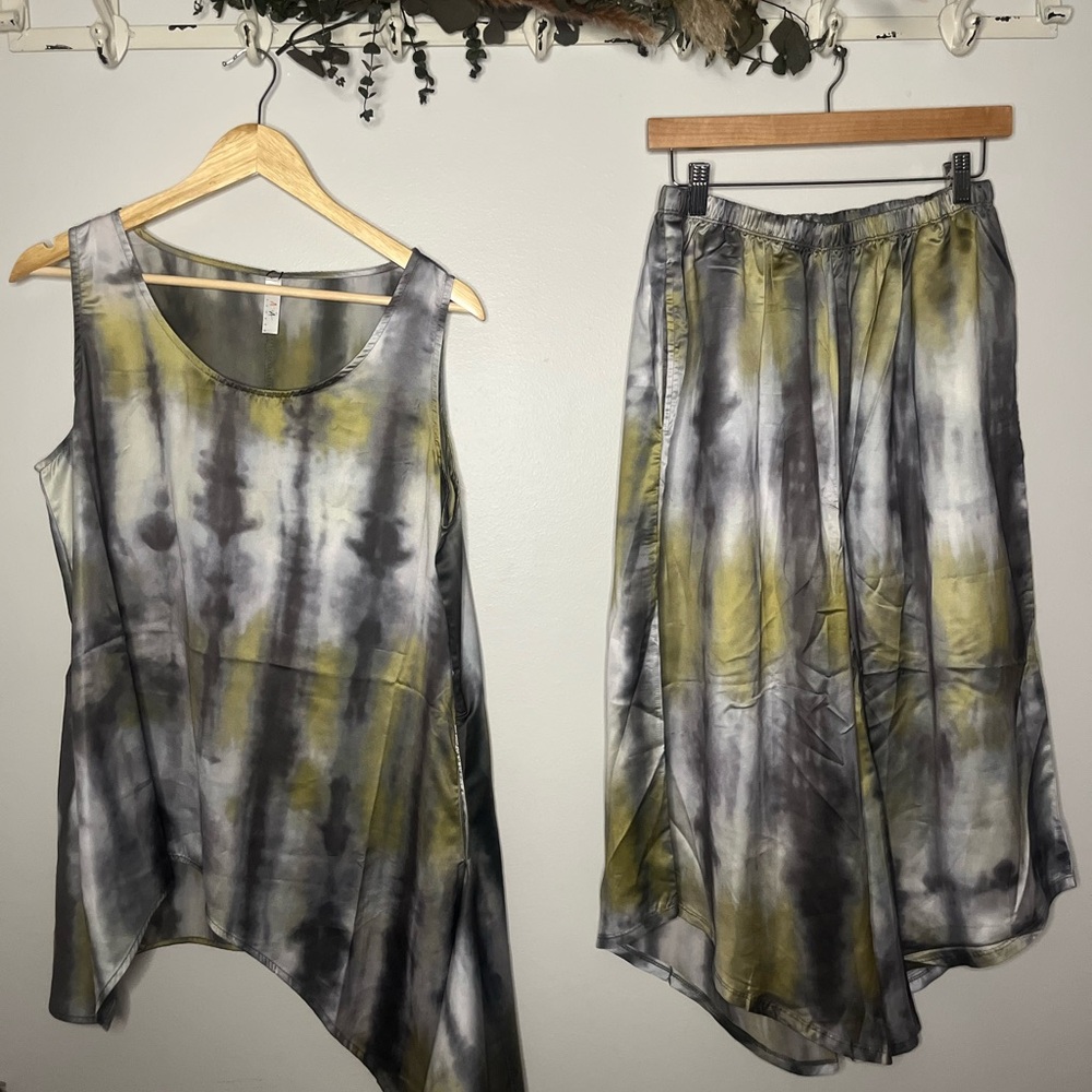 Aria Tie Dye Asymmetrical Longline Tank Top And Matching Split Side Gaucho Pant